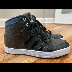 Women’s 7.5 Adidas high top sneakers